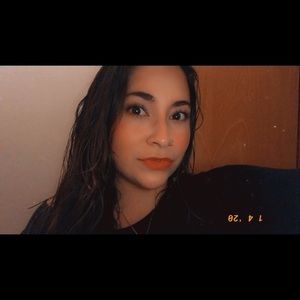 Meet your Posher, Kori